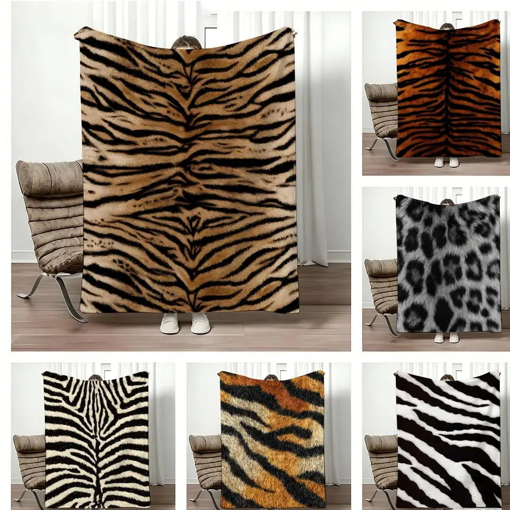Animal Print Flannel Throw Blanket – Lightweight & Soft for Summer Cooling